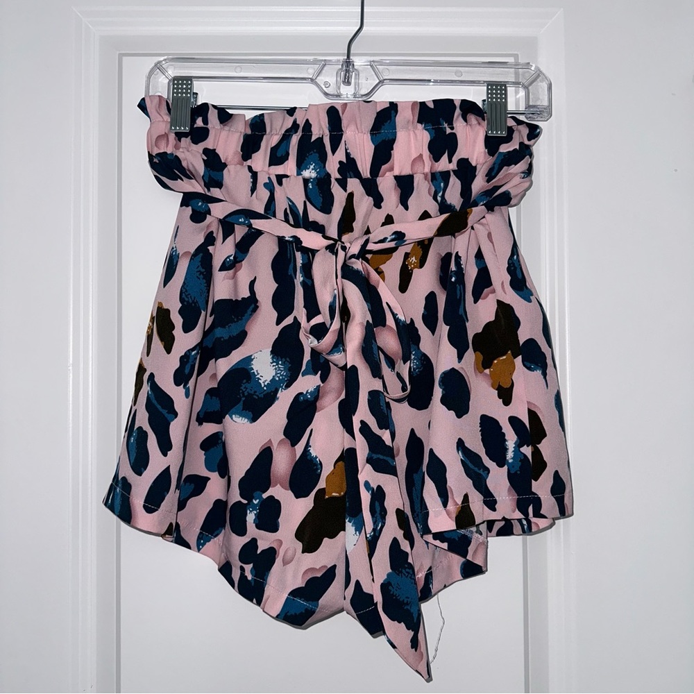 Shein Shorts L